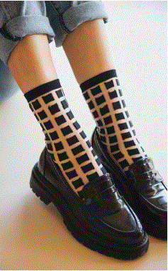 Chaussettes transparentes, Atelier st eustache