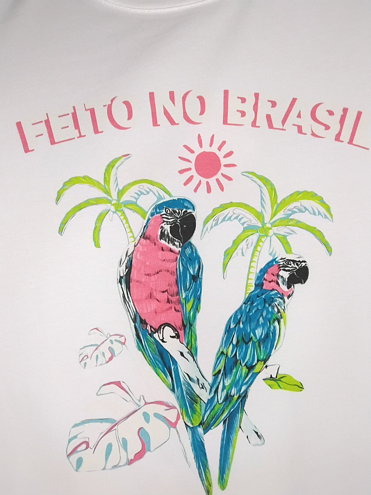 T-shirt "Feito no Brasil" · Col rond · Manches courtes · T36-52