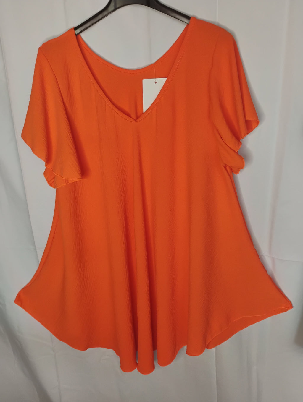 Blouse fluide · Col V · Coupe pyramide · 4 couleurs · TU46-52
