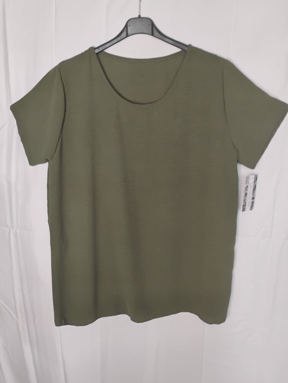 Blouse fluide · Col rond · Manches courtes · 14 couleurs · TU48-54
