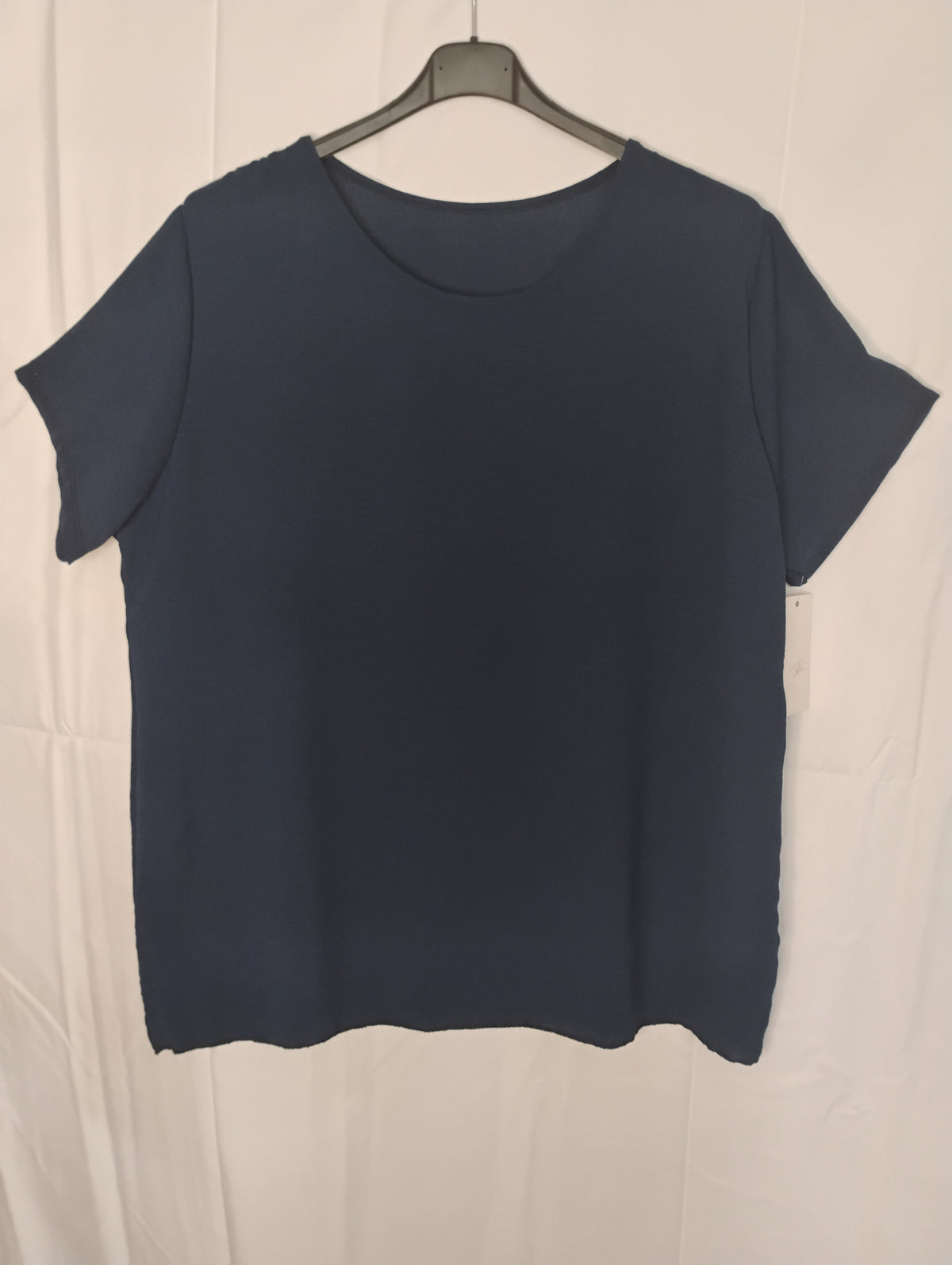 Blouse fluide · Col rond · Manches courtes · 14 couleurs · TU48-54