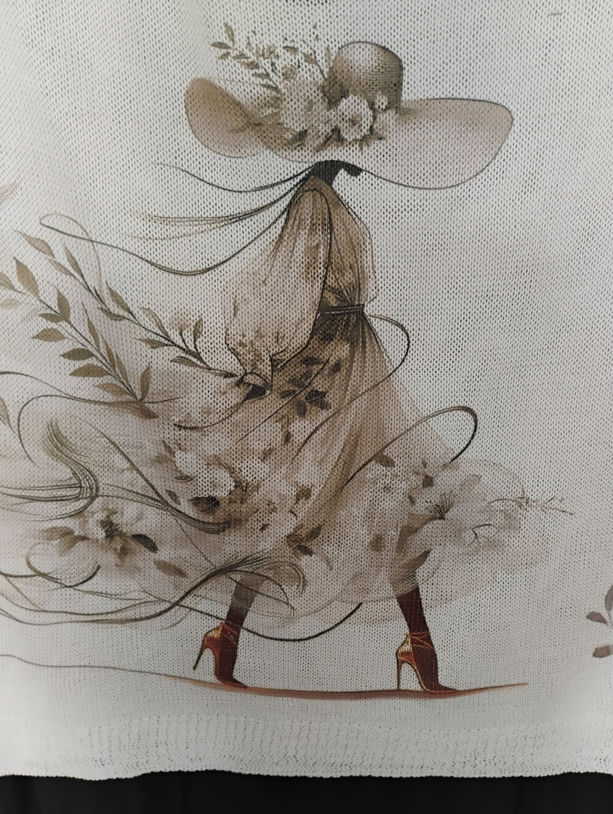 Pull fin · Blanc et champagne · Manches chauve-souris · TU40-48