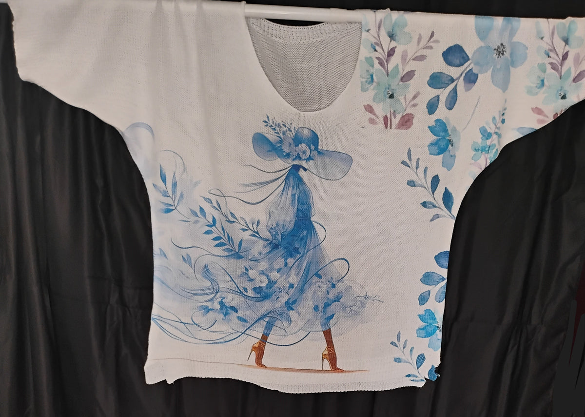 Pull fin · Blanc et bleu · Manches chauve-souris · TU40-48