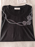 T-shirt noir · Col rond · Broderie gris perle et blanc · M-L / XL-XXL