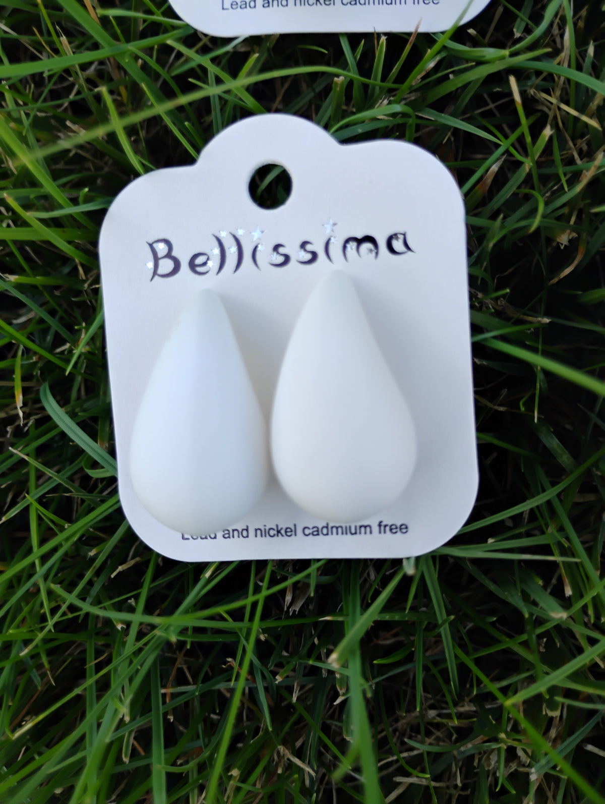Boucles d'oreilles goutte · Effet mat vif · 8 couleurs · 3 cm