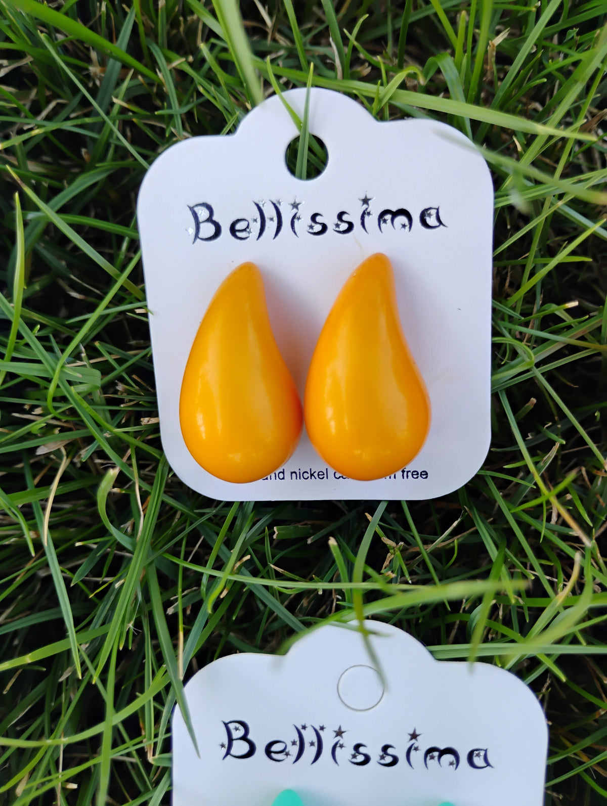 Boucles d'oreilles goutte · Effet mat vif · 8 couleurs · 3 cm