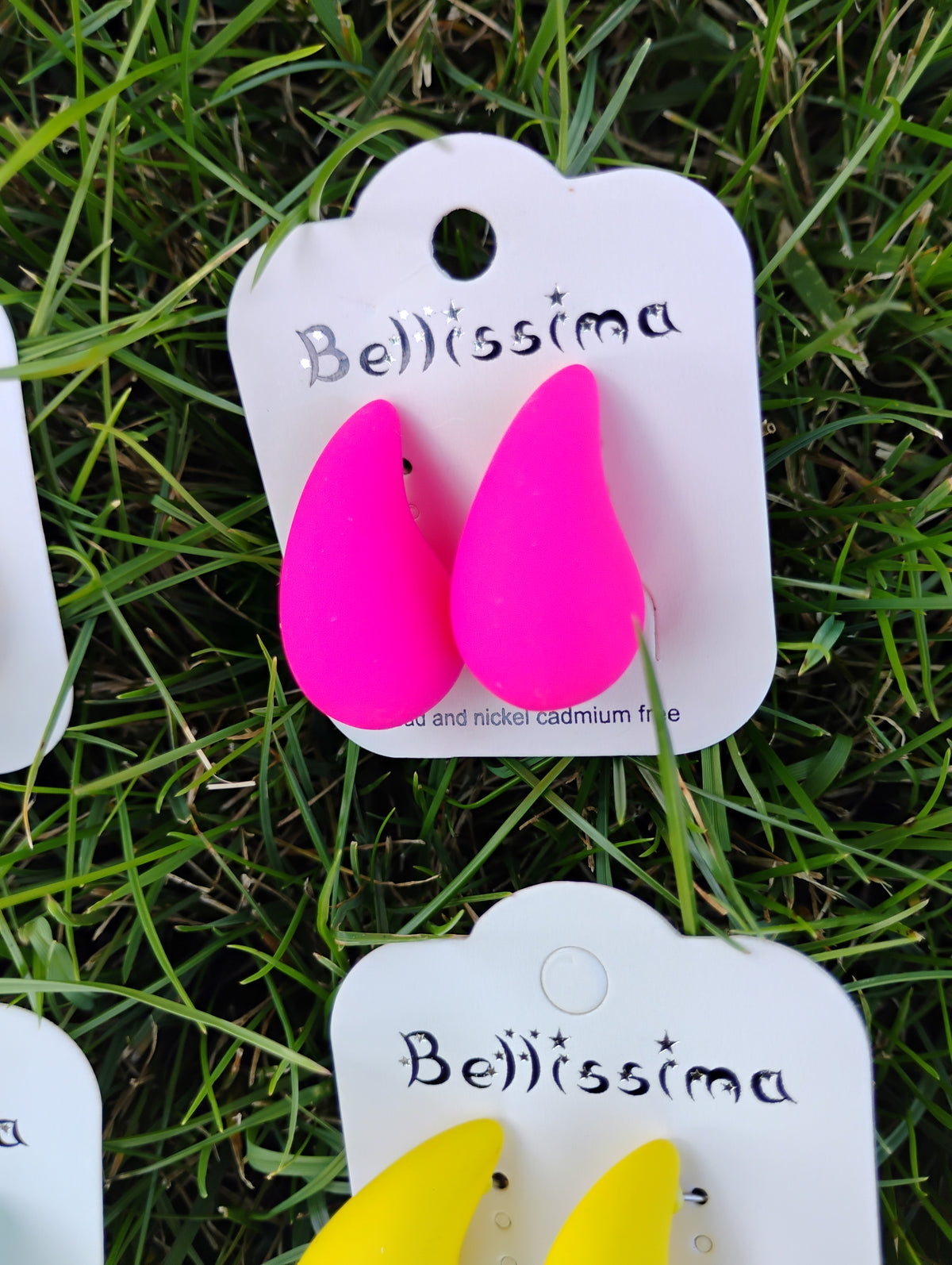 Boucles d'oreilles goutte · Effet mat vif · 8 couleurs · 3 cm