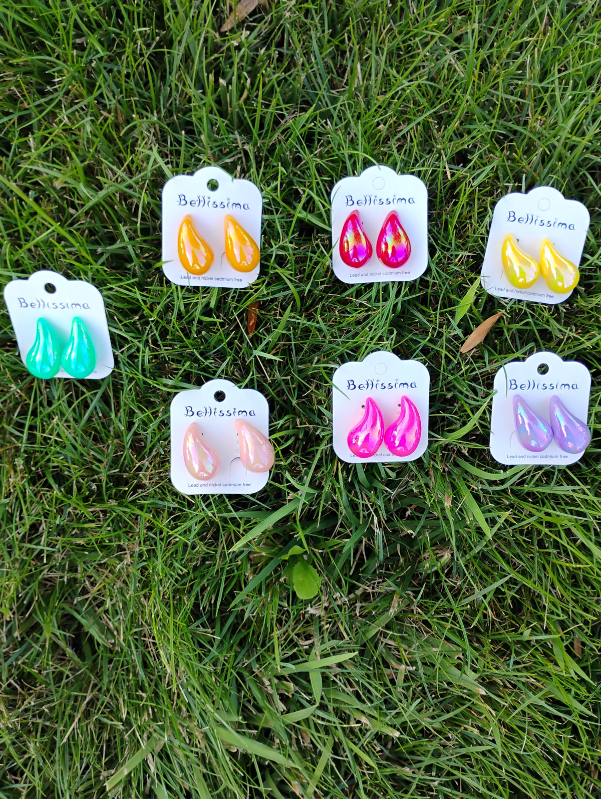 Boucles d'oreilles goutte · Éclat iridescent · 7 couleurs · 3 cm
