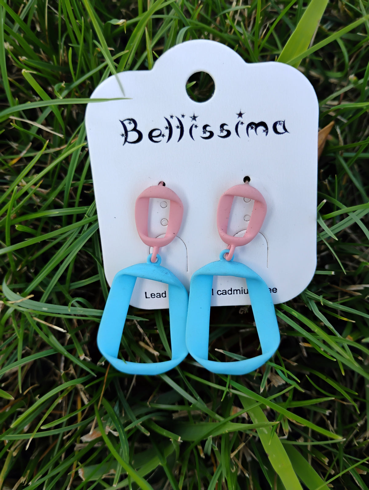 Boucles d'oreilles pendantes · Géométriques et colorées · Tige argent 925 · Bleu ciel ou Fuchsia