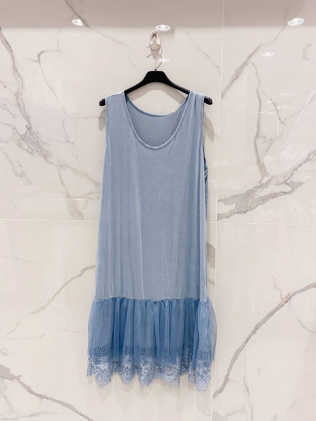 Fond de robe · Dentelle et tulle · Bleu clair · TU grande taille