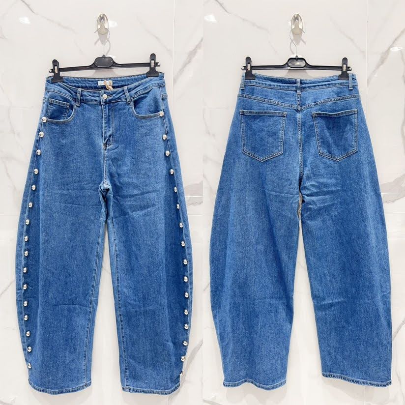 Jean à jambe arrondie - détails rivetés - XL