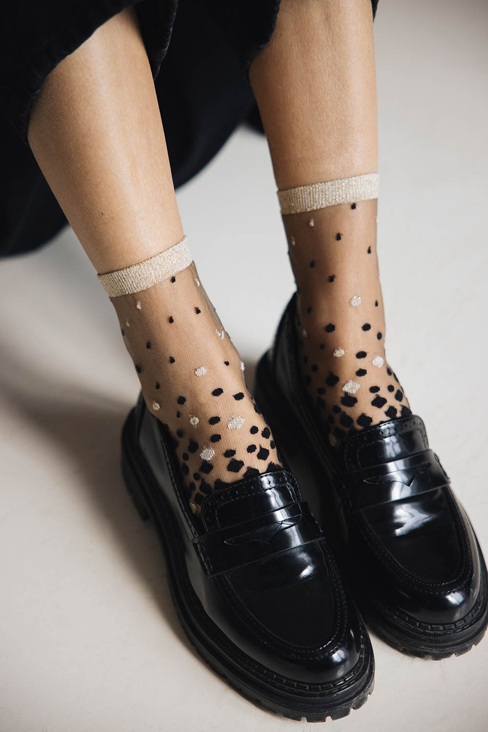 Chaussettes transparentes, Atelier st eustache