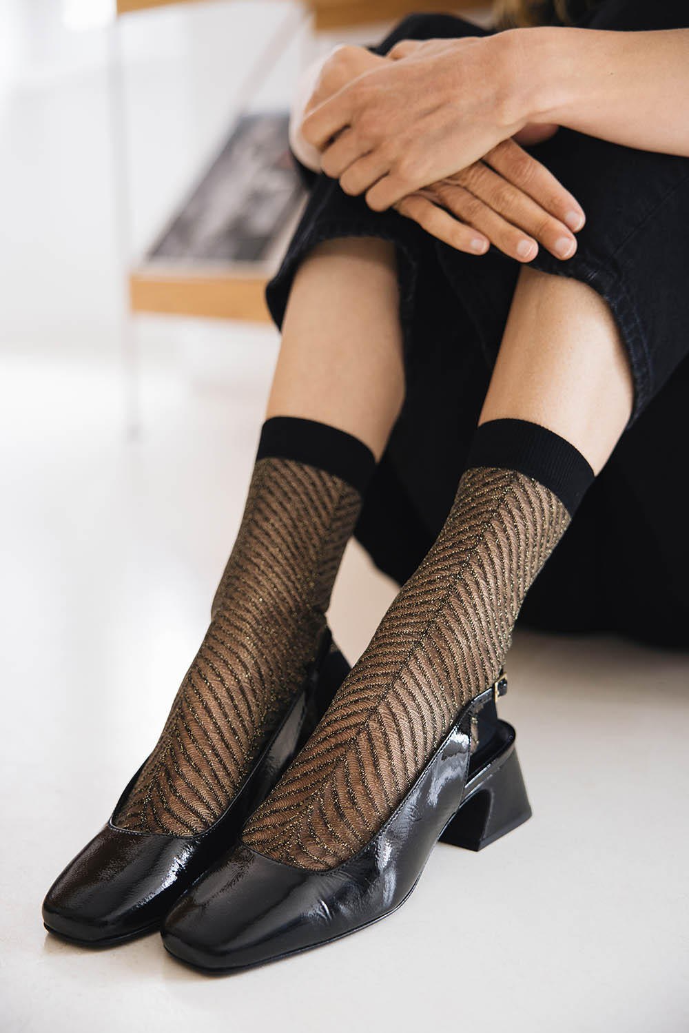 Chaussettes transparentes, Atelier st eustache