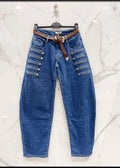 Straight leg jeans · Classic fit · Arabesque detail · XL